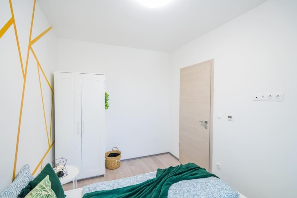 Jungle Apartment Siofok Ngoại thất bức ảnh